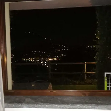 Incantesimo Del Lago Holiday home *